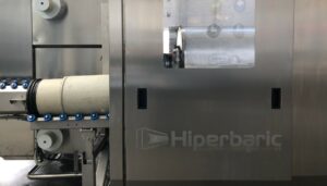 Insolated canister developed by CSIRO and Hiperbaric for HPTP applications in a commercial Hiperbaric 135 unit.