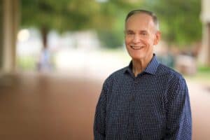 Dr. Roy Escoubas. Director del FAPC.